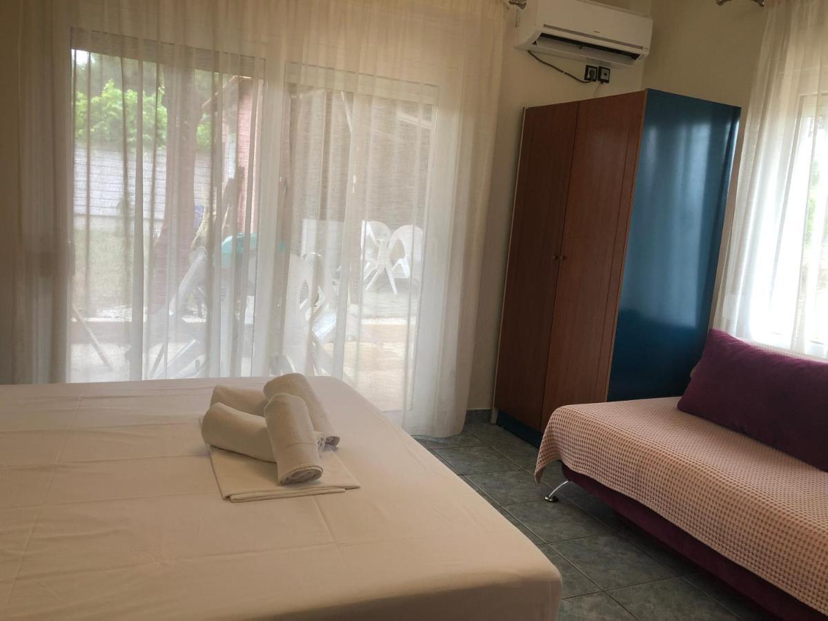 Plaisir Rooms Makriammos Extérieur photo